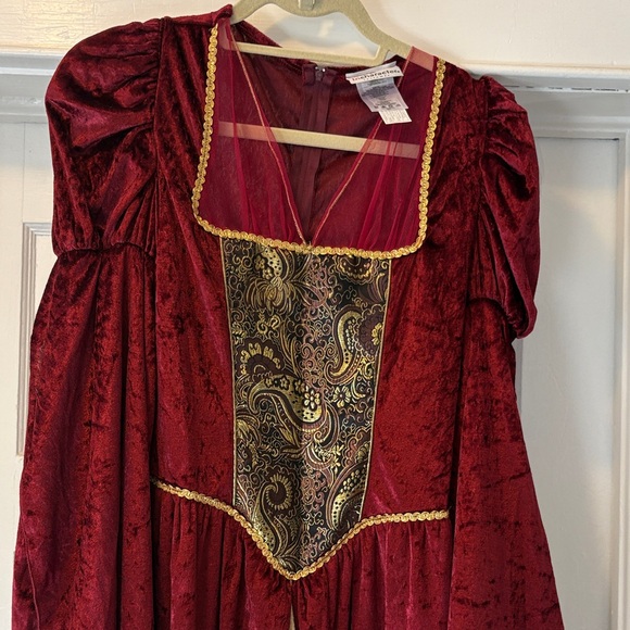 Dreamgirl Red and Purple Medieval Dresses - Picture 3 of 11